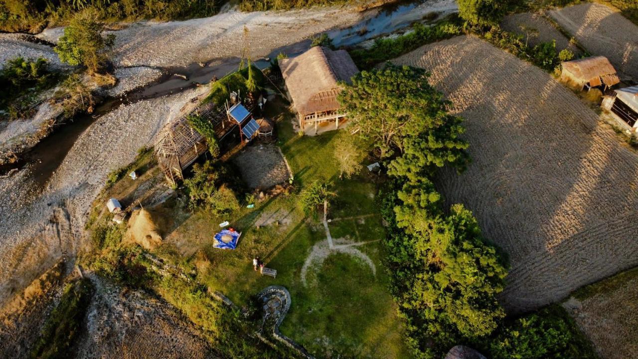 Shanta Ghar A Rustic Guesthouse 치트완 외부 사진