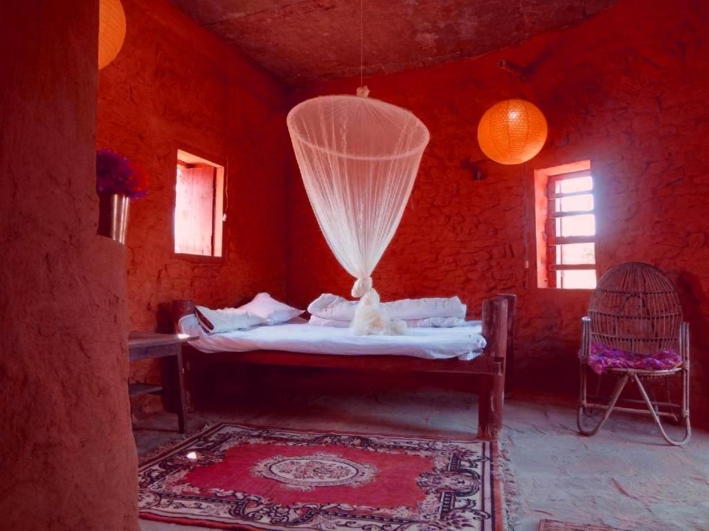 Shanta Ghar A Rustic Guesthouse 치트완 외부 사진